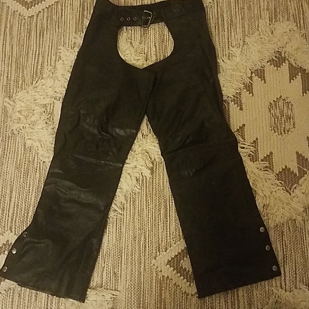 Size Medium Wilson's Chaps